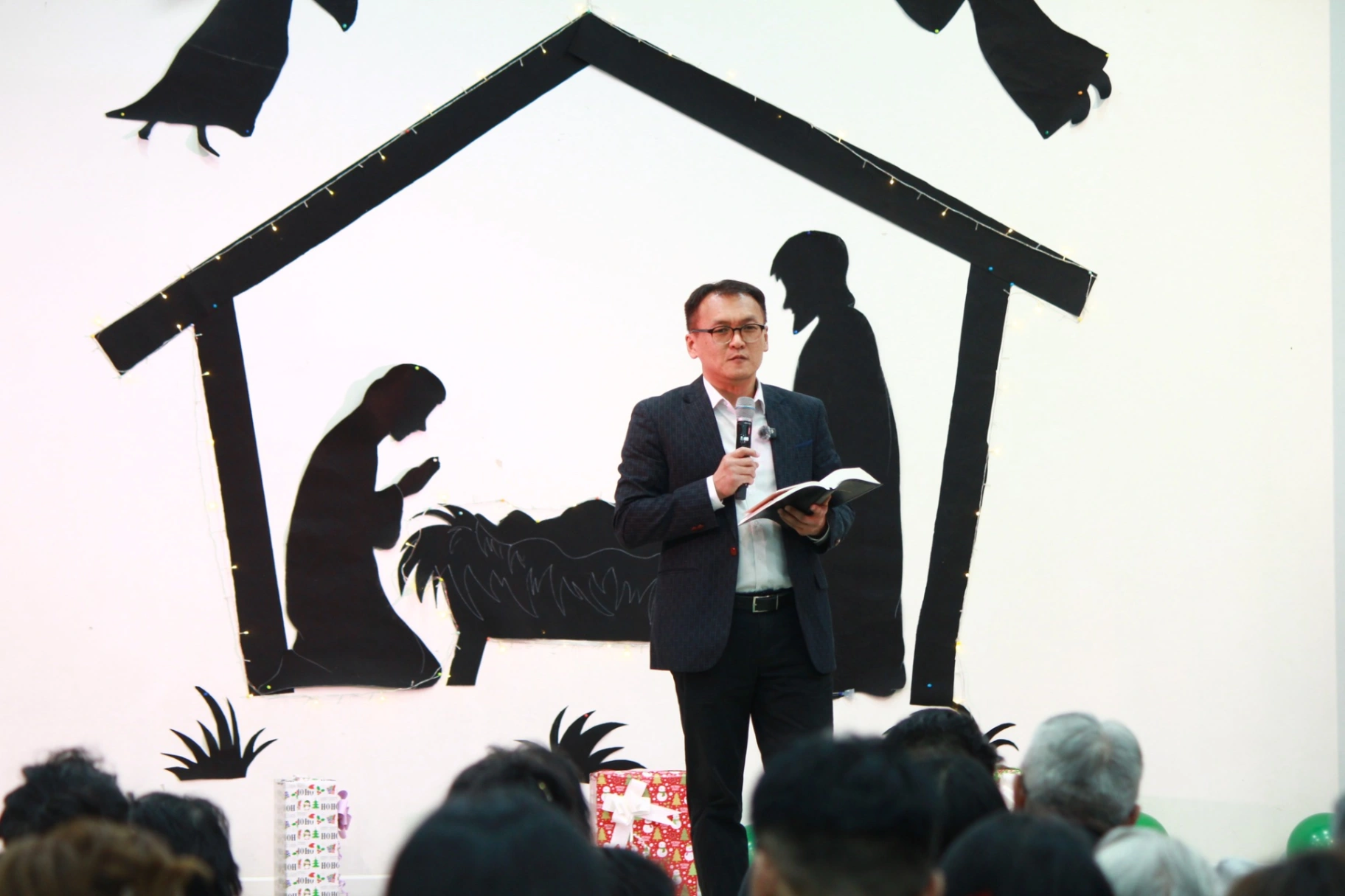 “ЗУЛ САРЫН БАЯРЫН УТГА УЧИР”