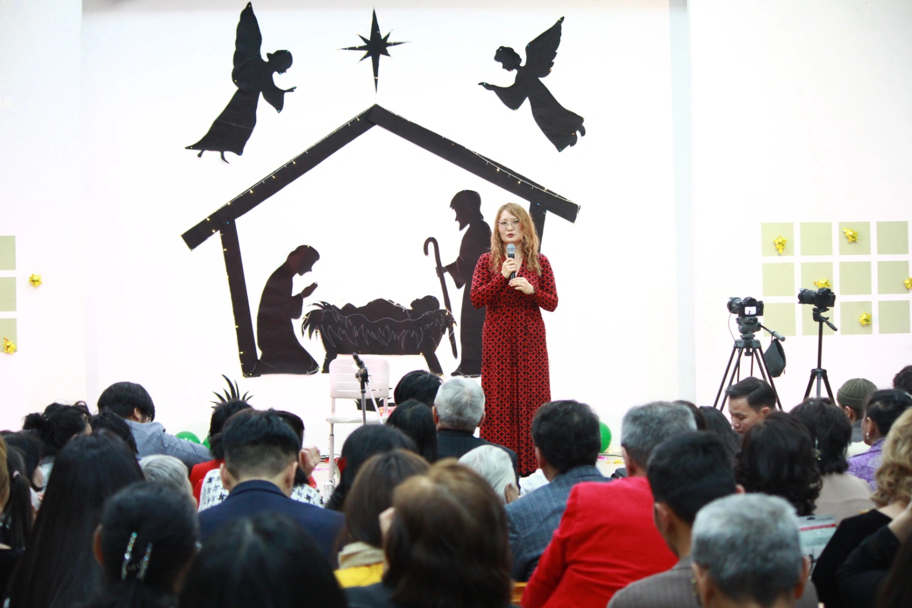 “ЗУЛ САРЫН БАЯРЫН УТГА УЧИР”