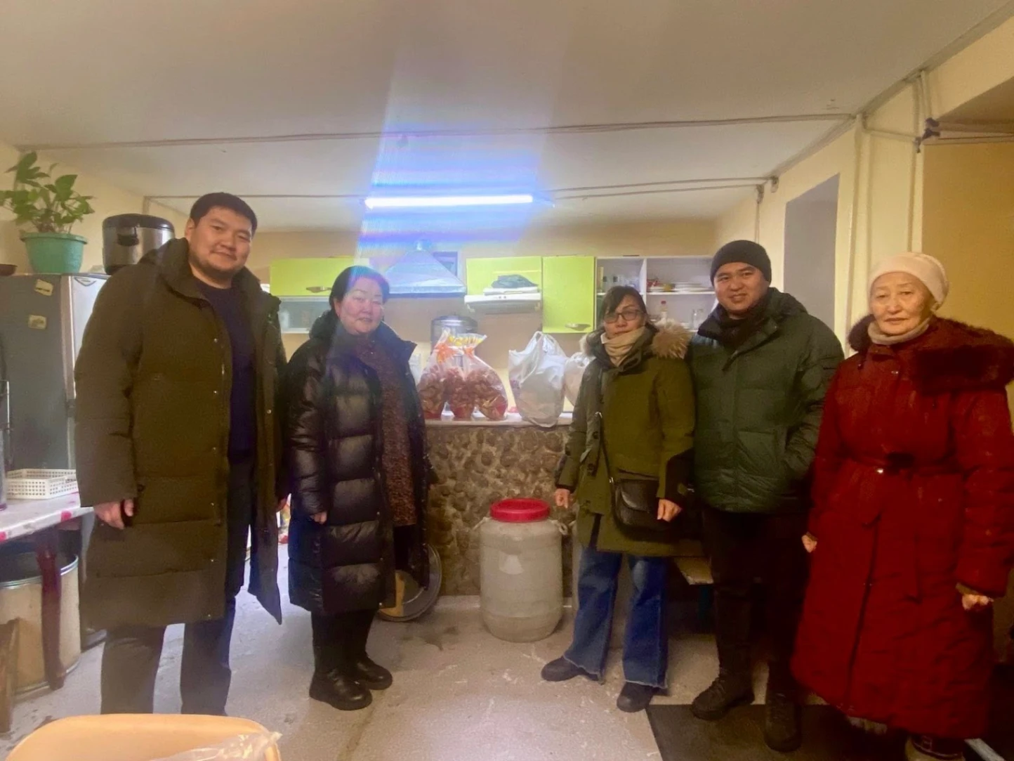 “АВРАЛЫН ГЭРЭЛ” СҮМ НИЙГМИЙН ХАЛАМЖИЙН ҮЙЛЧЛЭЛЭЭ ИДЭВХТЭЙ ХЭРЭГЖҮҮЛСЭЭР БАЙНА