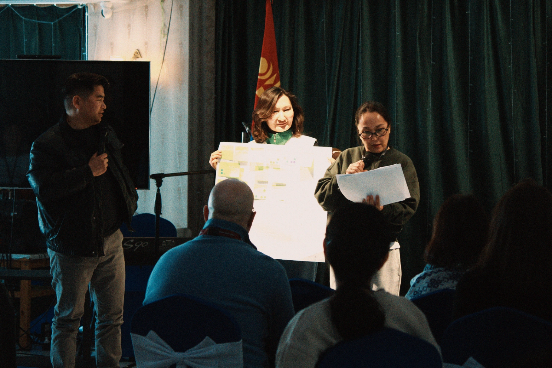 ХАМТАРСАН СУРГАЛТ АМЖИЛТТАЙ ЗОХИОН БАЙГУУЛАГДЛАА