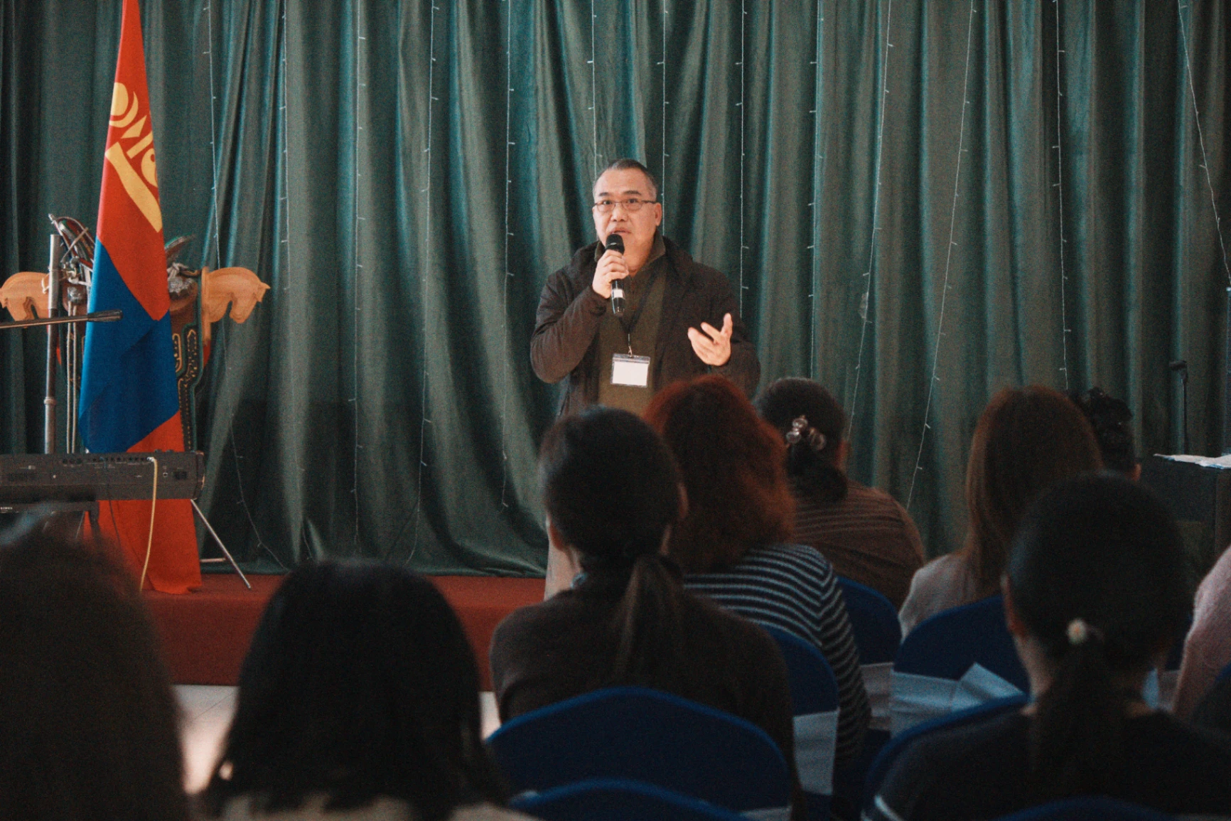 ХАМТАРСАН СУРГАЛТ АМЖИЛТТАЙ ЗОХИОН БАЙГУУЛАГДЛАА